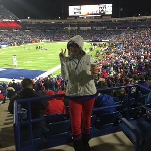 Meet your Posher, Melanie